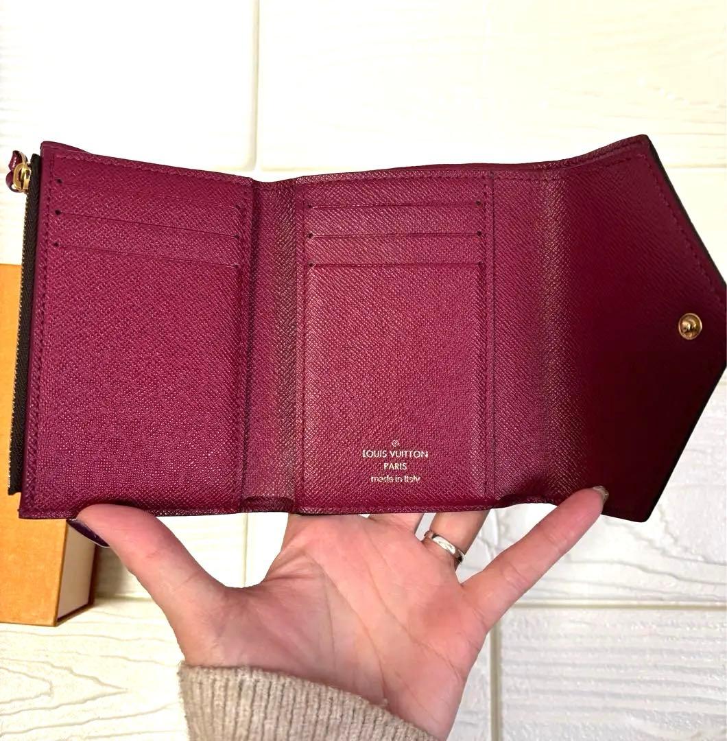 LOUIS VUITTON モノグラム 三つ折り財布　ヴィクトリーヌ