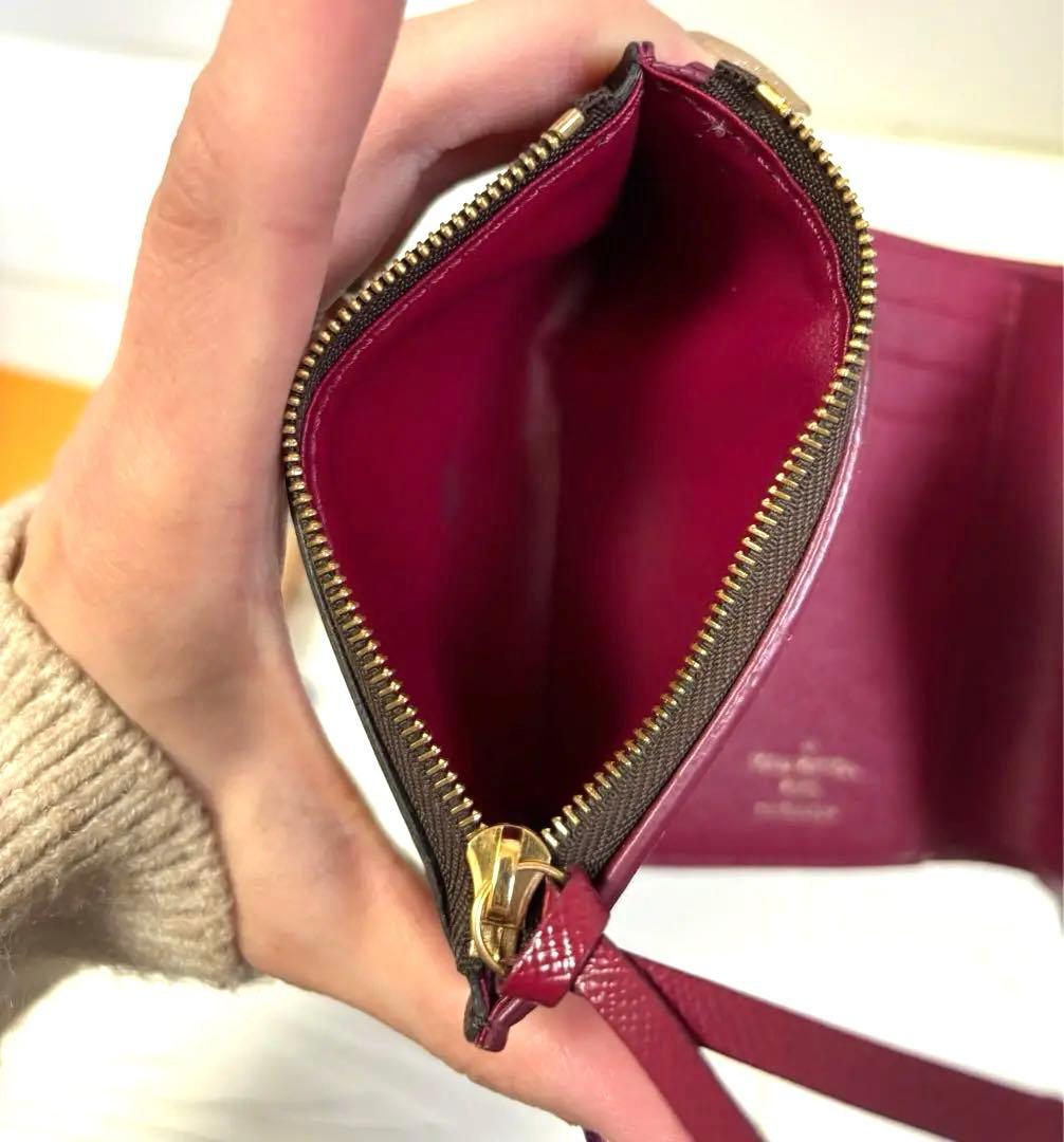 LOUIS VUITTON モノグラム 三つ折り財布　ヴィクトリーヌ