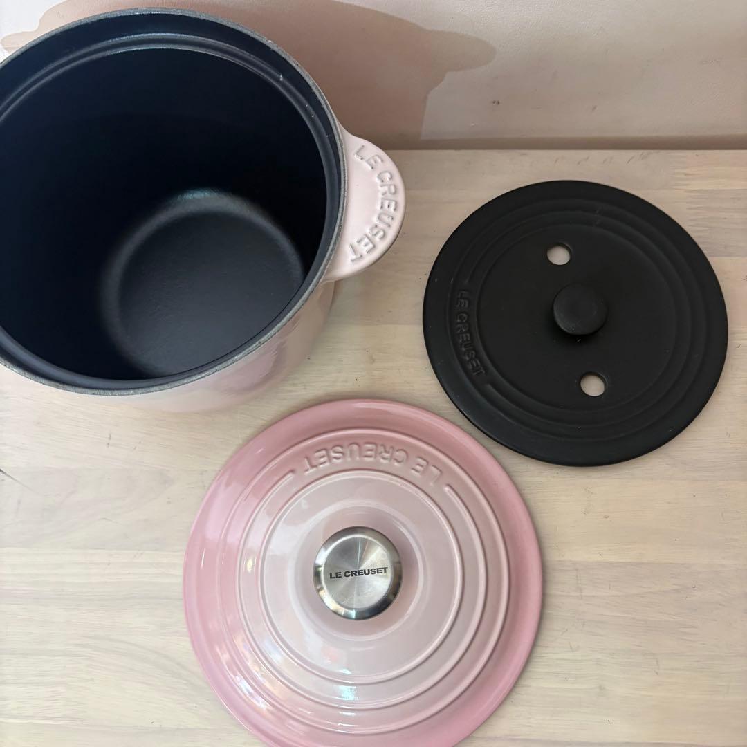 LE CREUSET ピンク 両手鍋 約20cm