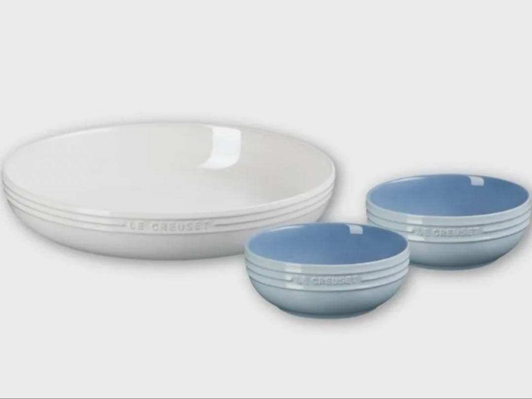 新品 ル・クルーゼ レジェ・テーブルウェアセット ホワイト/コースターブルー