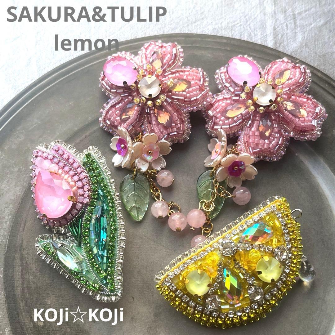 M.K.R.K⭐︎ 桜 ビーズ 刺繍 ブローチ ハンドメイドアクセサリー