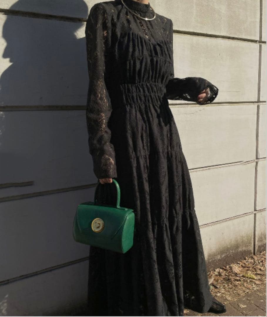 【美品】Ameri アメリ LACE SHIRRING DRESS