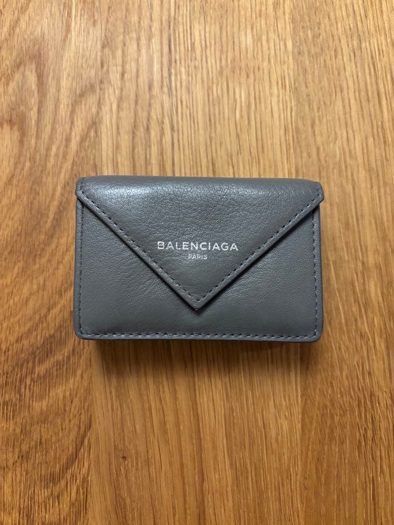 r*s様 BALENCIAGA ミニウォレット　三つ折り財布