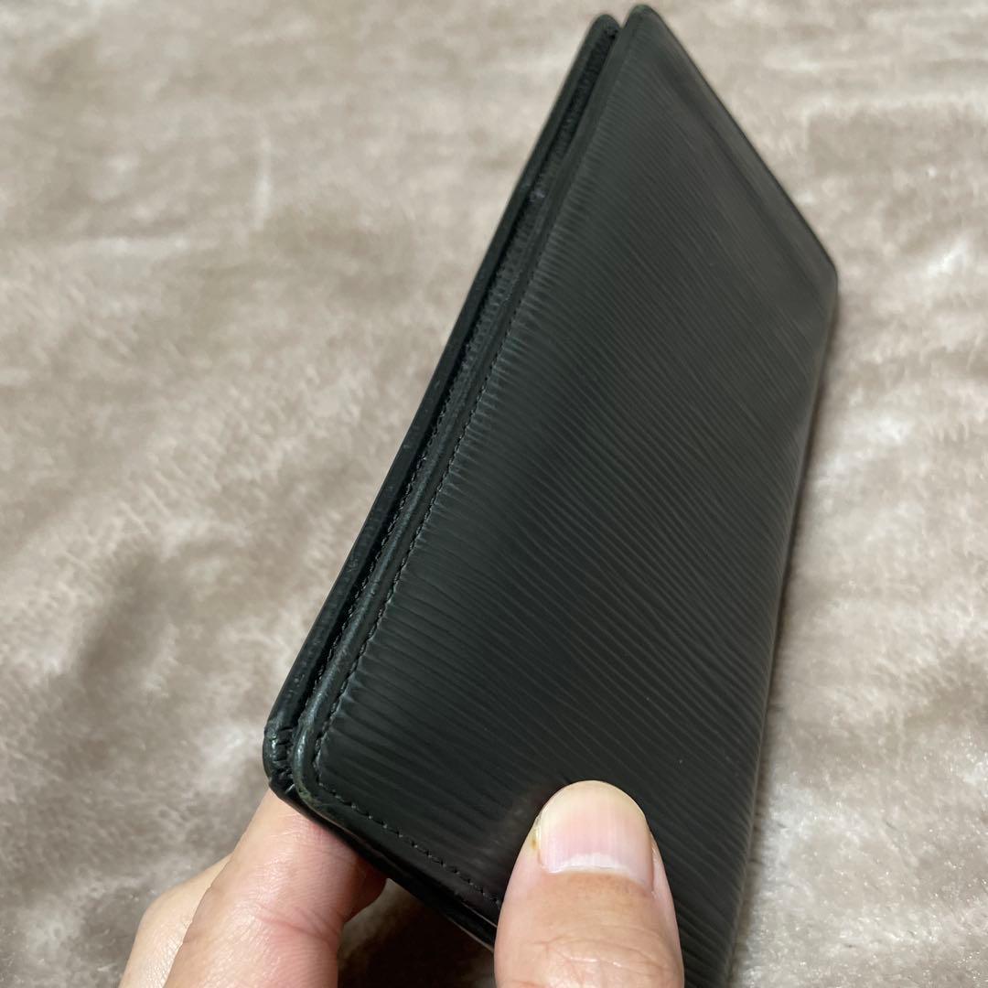 ルイヴィトン エピ 長財布 二つ折り ノワール(黒)