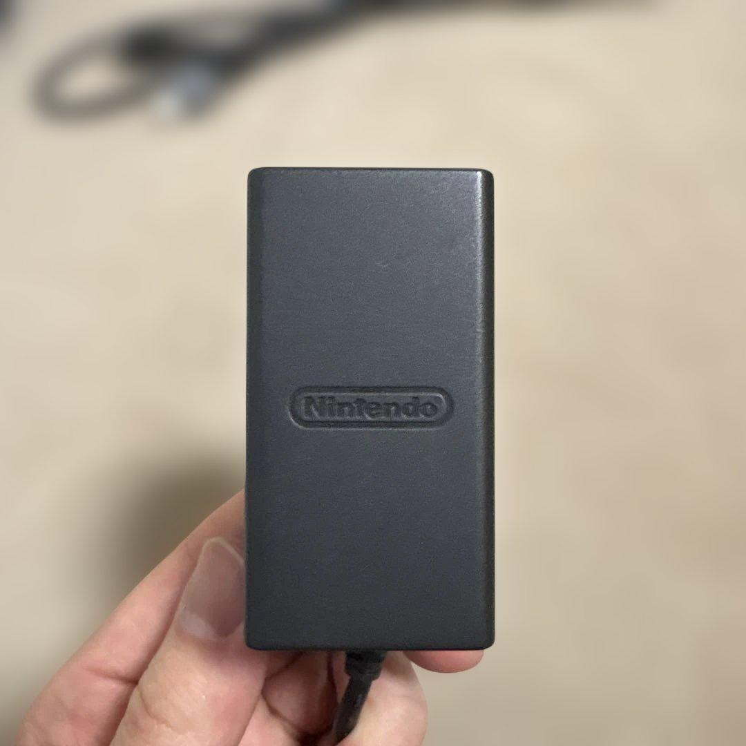 【太郎】Nintendo Switch 本体(付属品全てあり◎)初期化済み