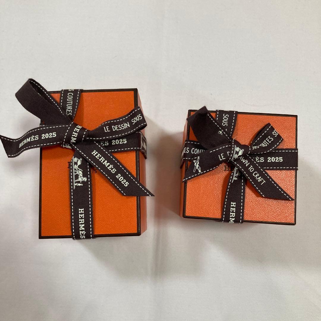 美品　エルメス　リングケース　2点セット　最新仕様　現行品　指輪入れ　リボン付き