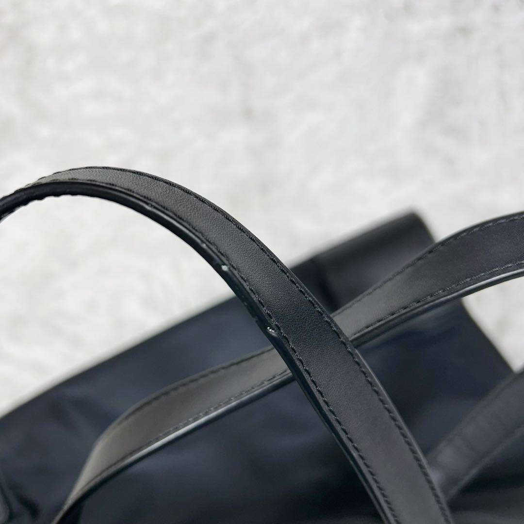 美品✨TORY BURCH ネイビー エラ ナイロントートバッグ ロゴ 大容量