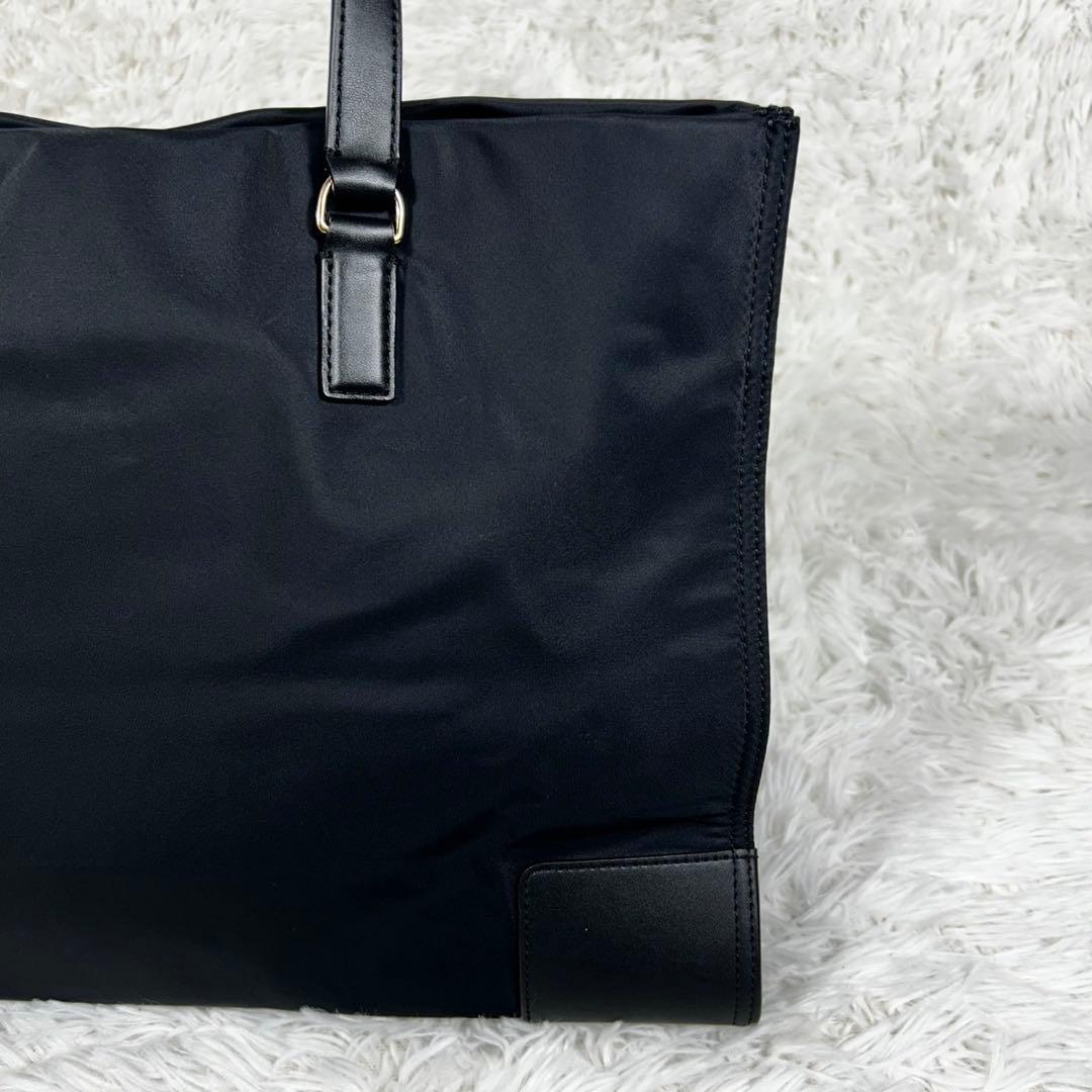 美品✨TORY BURCH ネイビー エラ ナイロントートバッグ ロゴ 大容量