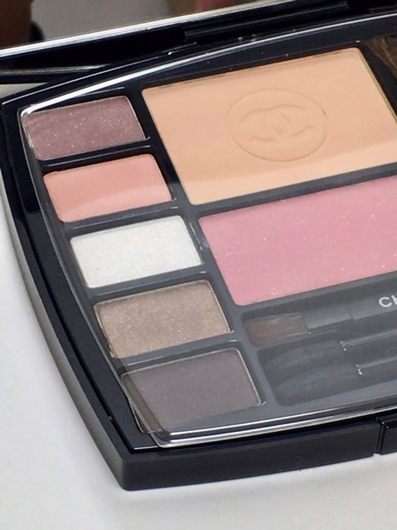シャネル★トラベルメイクパレット★新品・未使用♪CHANEL