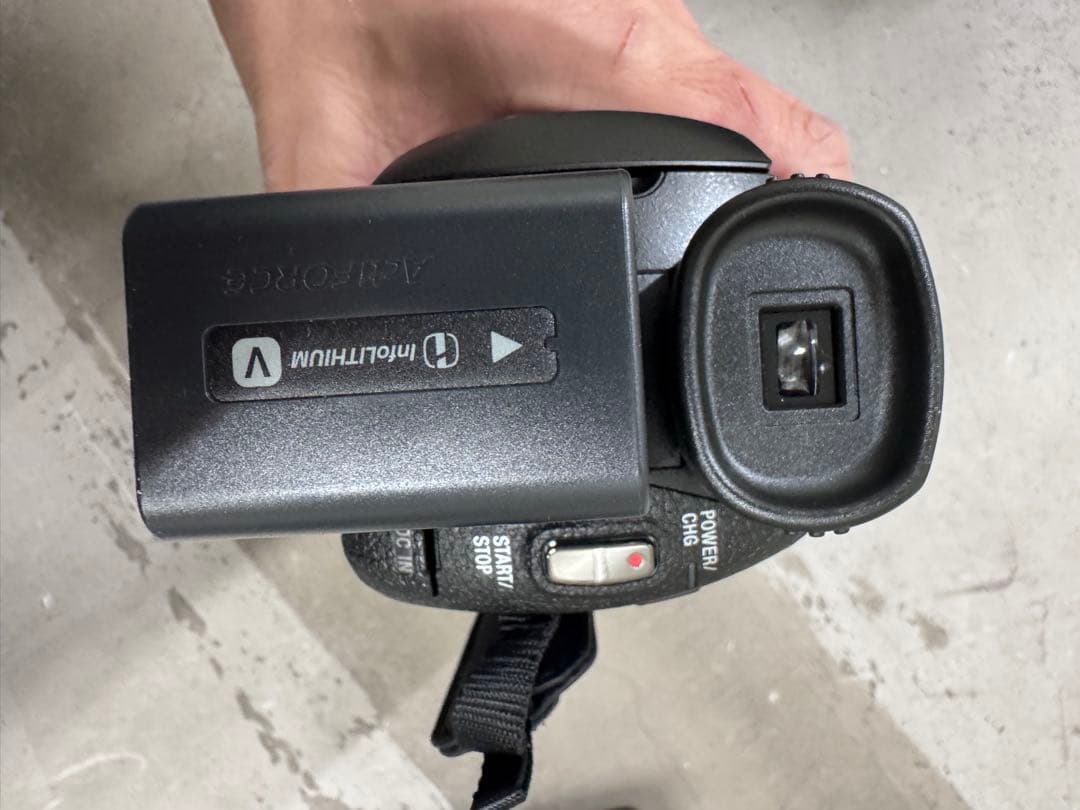 【中村】SONY 4K HANDYCAM FDR-AX60 付属品