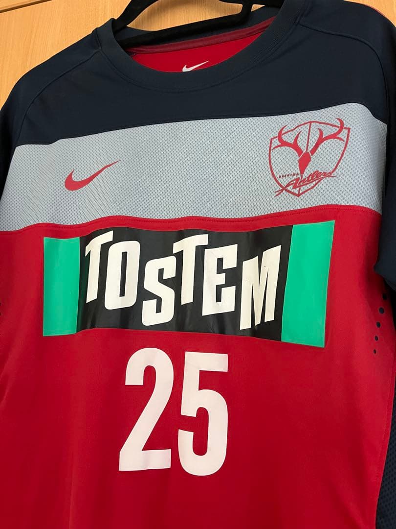 アントラーズ　支給　長袖　Nike サッカーシャツ 赤 青 TOSTEM 25