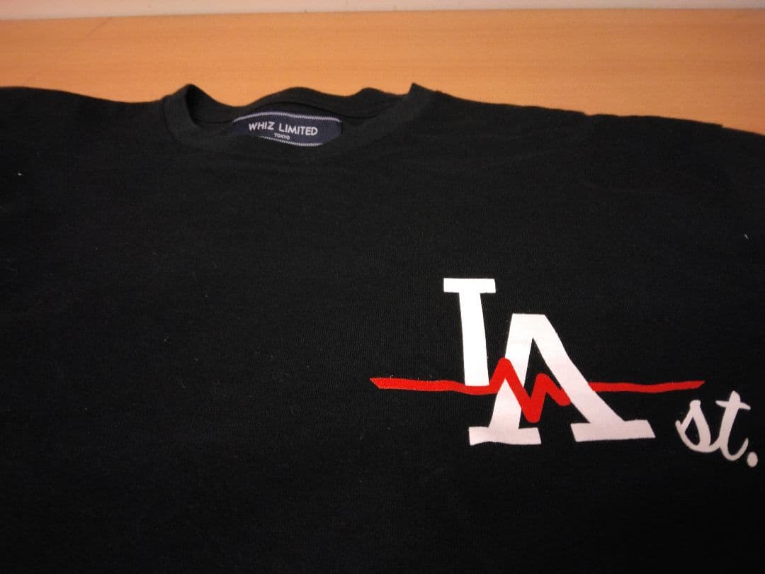WHIZ LIMITED LAロゴ8分袖カットソー 背中76