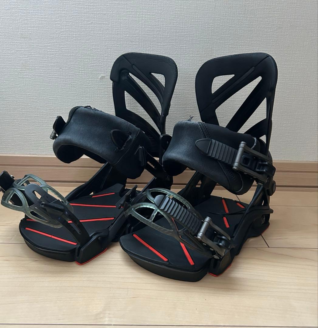 サロモン　ホログラムシャドウMサイズ