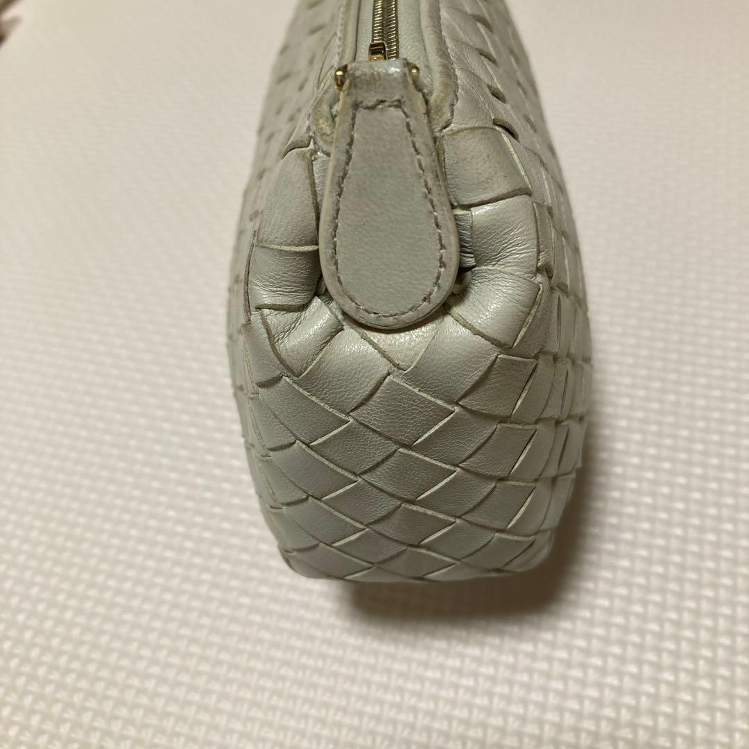 BOTTEGA VENETA レザーポーチ ボッテガヴェネタ　化粧品