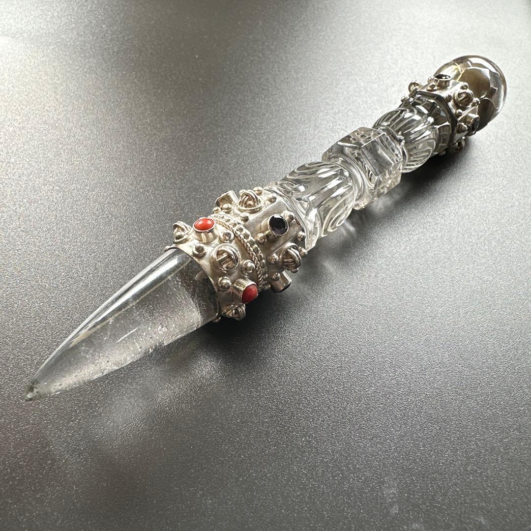 ヒーリングワンド　カーヴィング　クリスタル　法具　手彫り