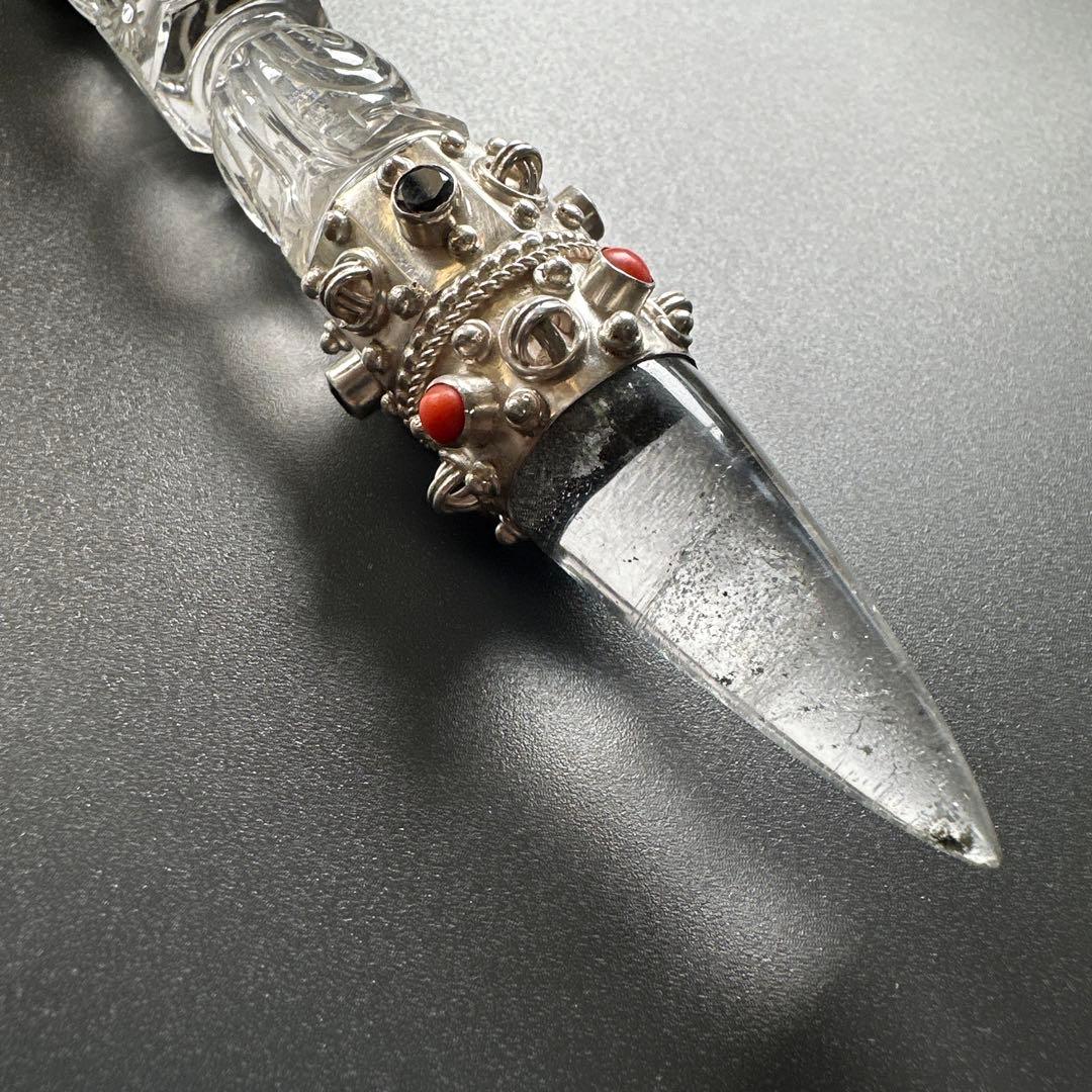 ヒーリングワンド　カーヴィング　クリスタル　法具　手彫り