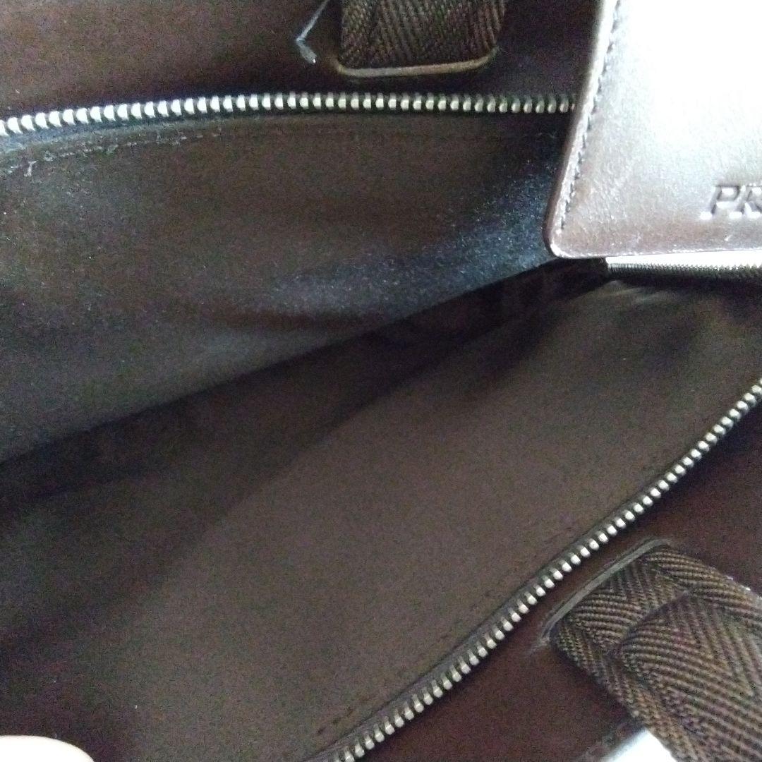 PRADA　プラダ　トートバッグ　ダークブラウン