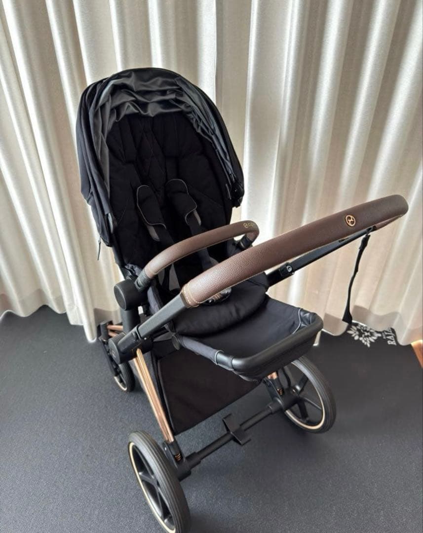 サイベックス　プリアム　ローズゴールド　ベビーカー