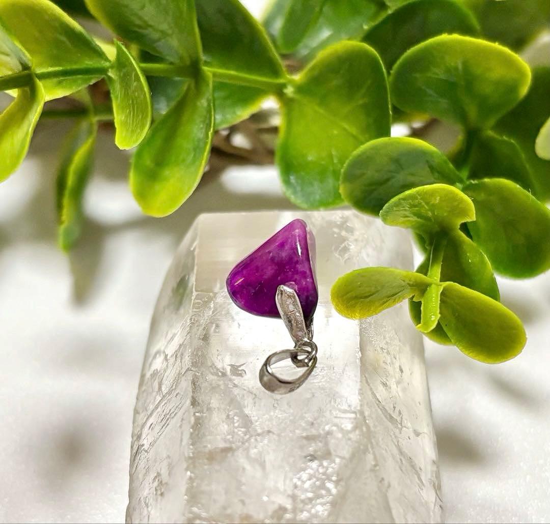 夢幻品質　20世紀最強のヒーリングストーン　幻のインペリアルピンクスギライトPT