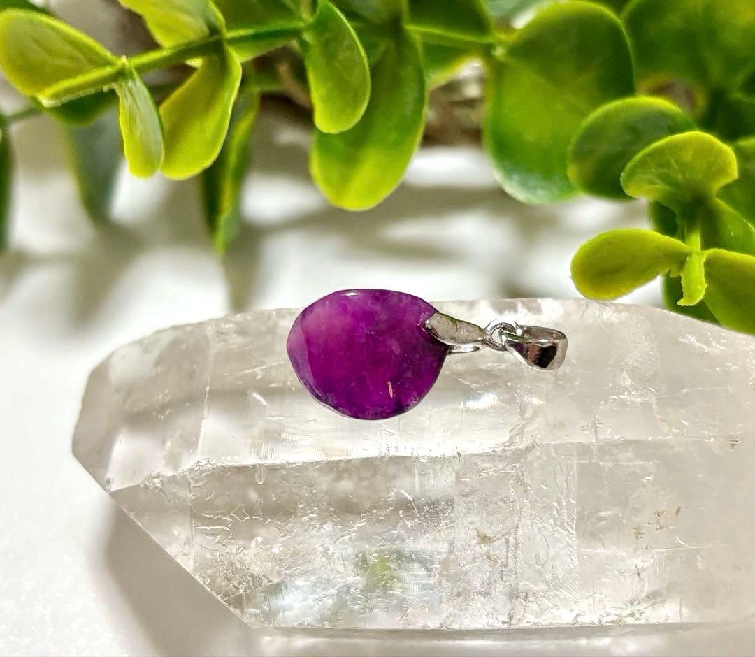 夢幻品質　20世紀最強のヒーリングストーン　幻のインペリアルピンクスギライトPT