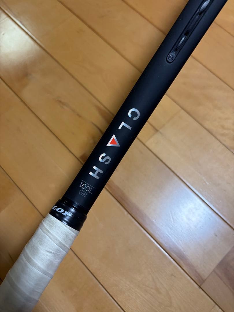 Wilson CLASH 100L テニスラケット