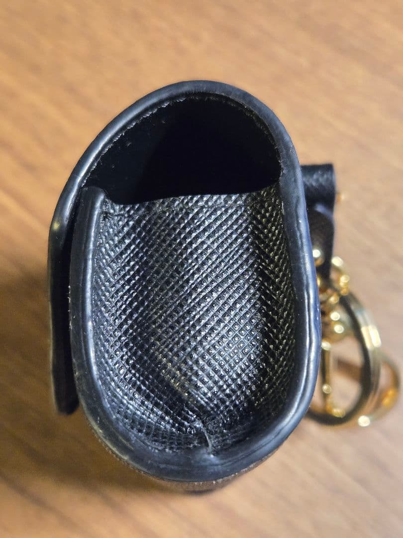 PRADA AirPods Proケース