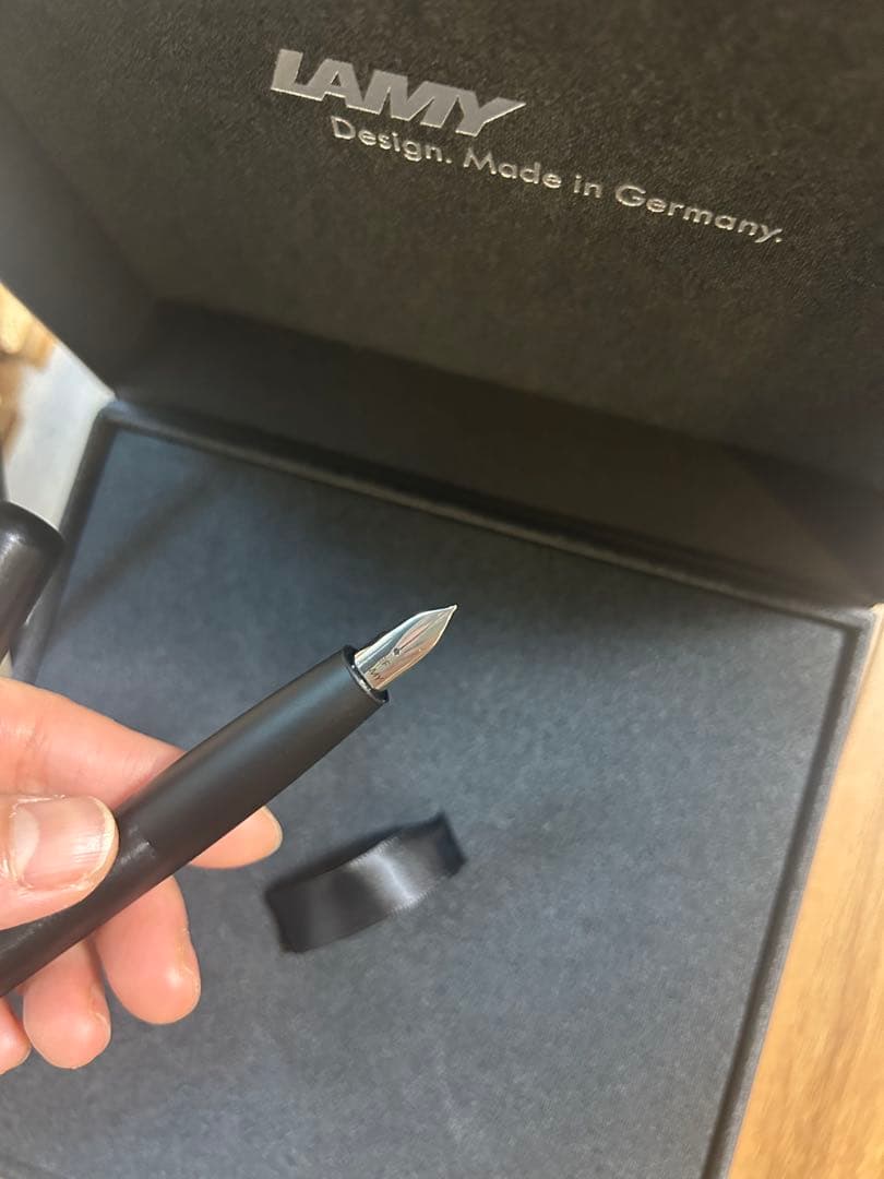 LAMY ブラック 万年筆 専用ケース付き