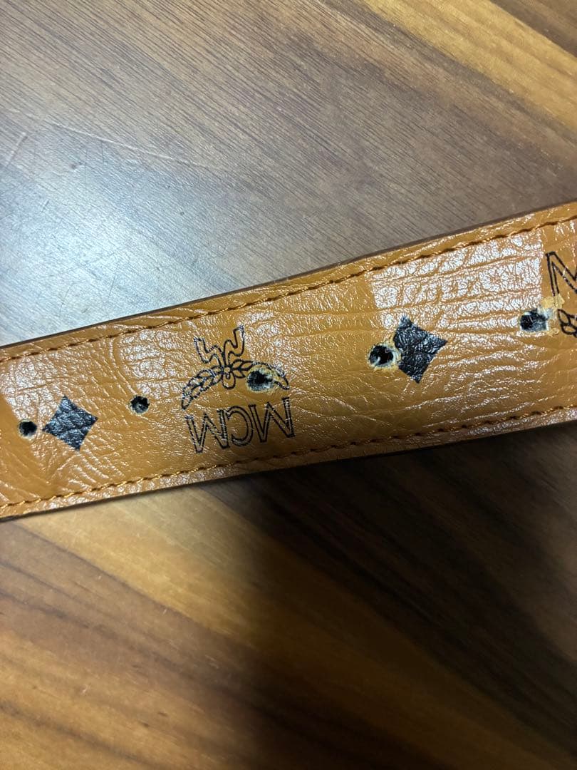 MCM ブラウン ベルト Mロゴバックル