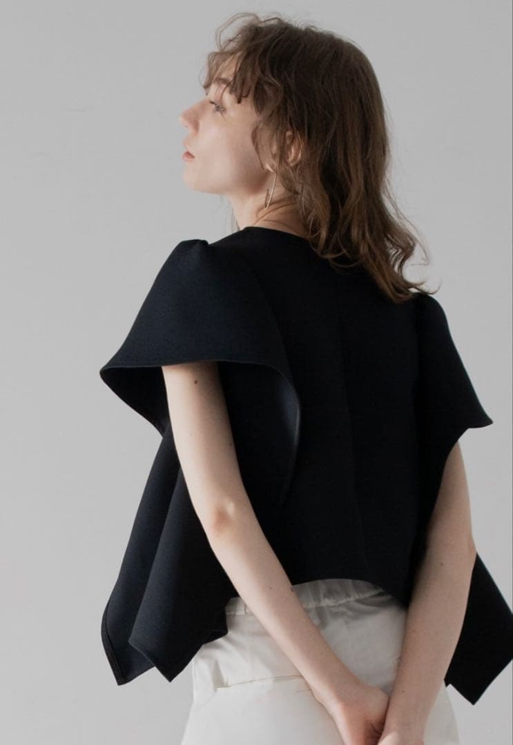 新品未使用⭐︎メゾンドドルチェ　lily tops