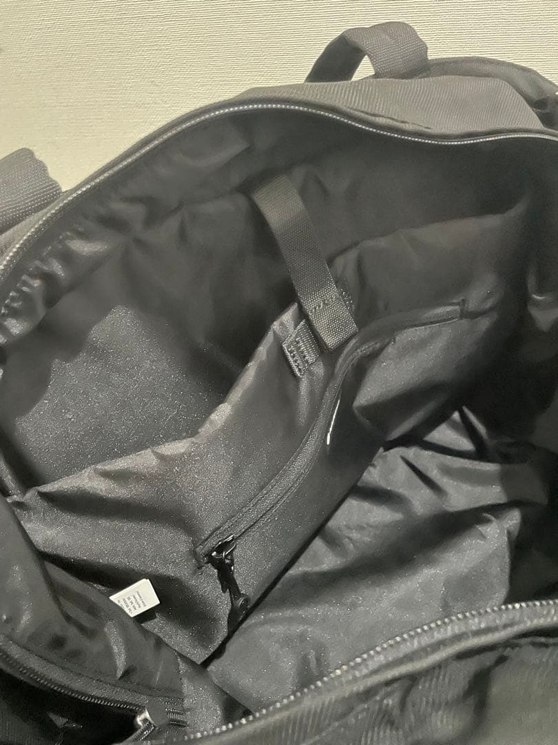 ルルレモン　ボストンバック　新品未使用