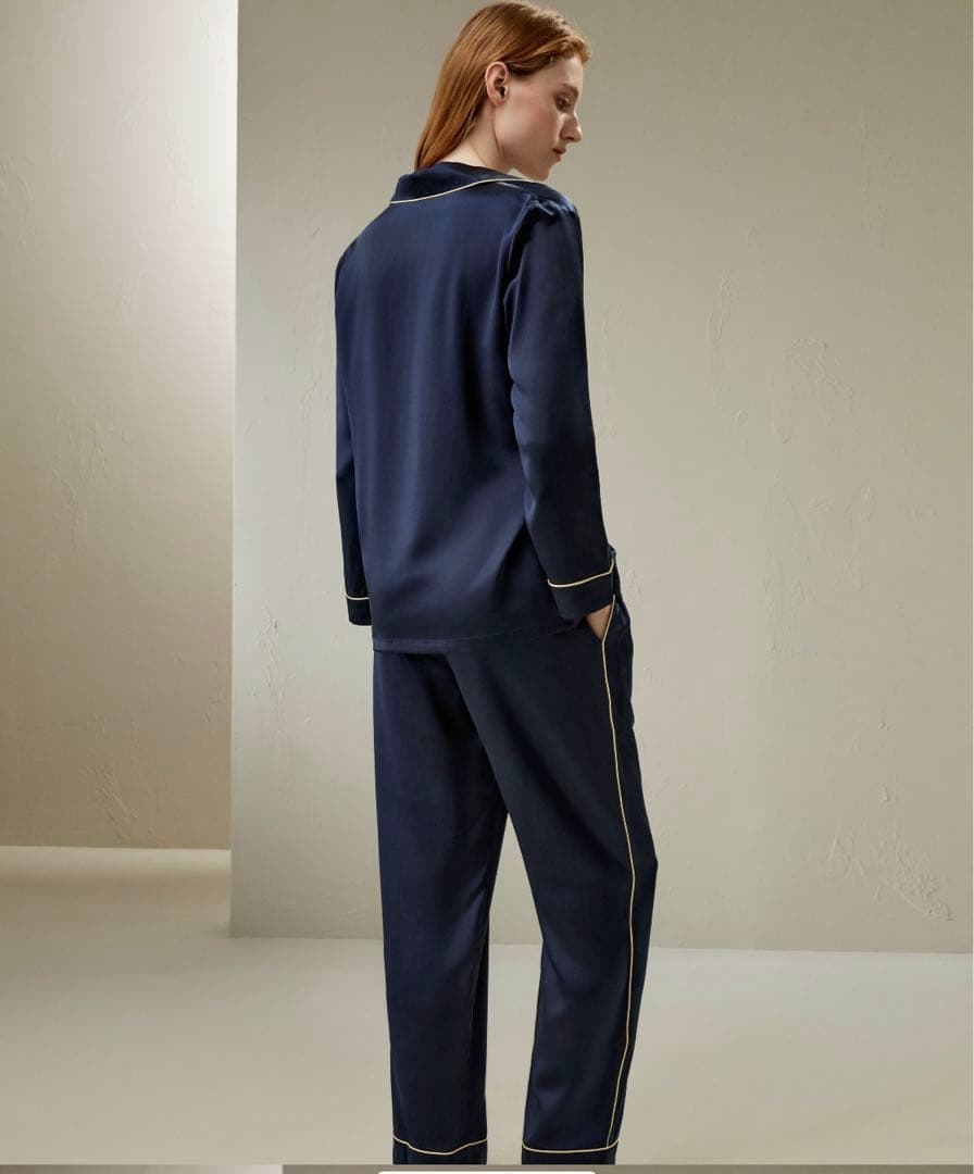 リリーシルク★パジャマ★上下★Sサイズ★新品未使用