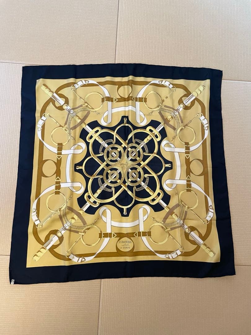 アコさま専用 エルメス スカーフ