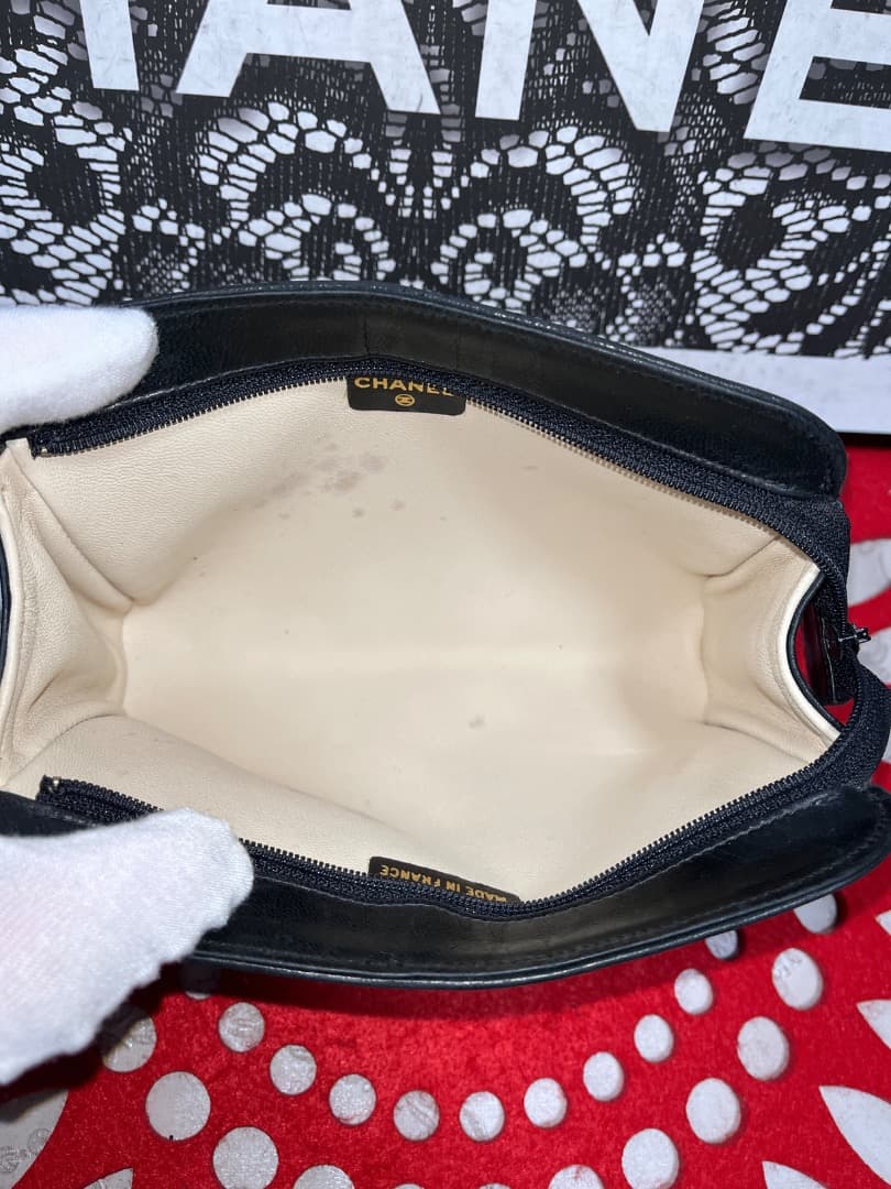 極上美品 シャネル CHANEL CC ポーチ ラムスキン ブラック 183