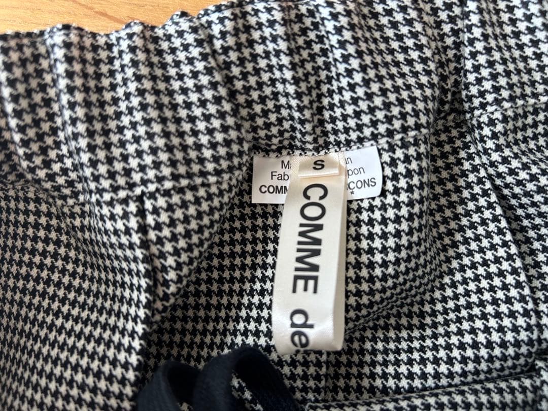 COMME des GARÇONS Sサイズ 　千鳥格子スカート　AD2023