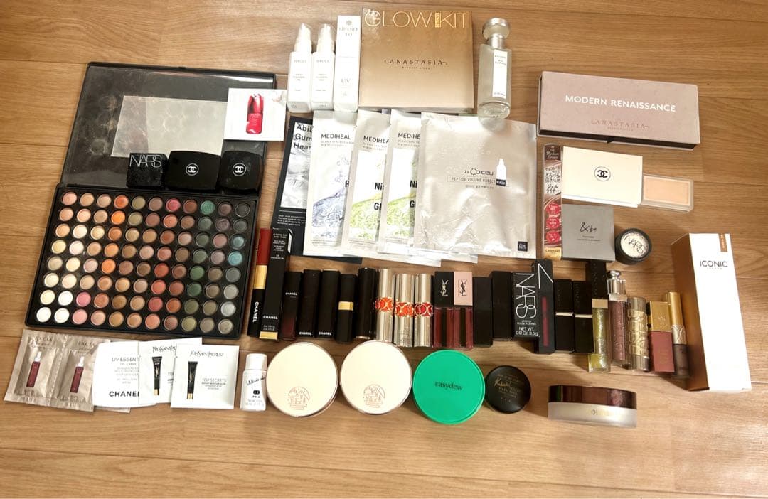 ☆コスメ まとめ売り☆デパコスリップ多め、クッションファンデ　希少限定品あり！