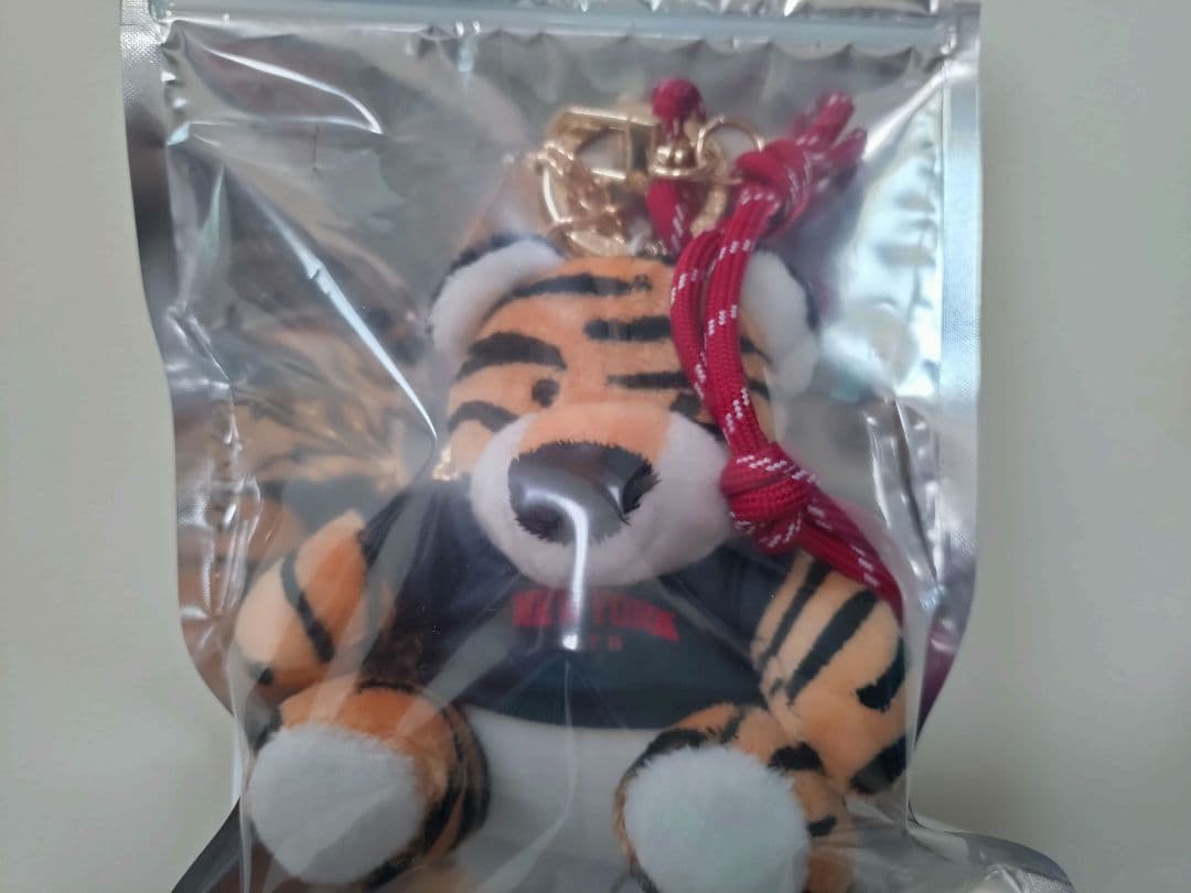 新品タグ付 ドゥーズィエムクラス BTN Tiger Key Chain