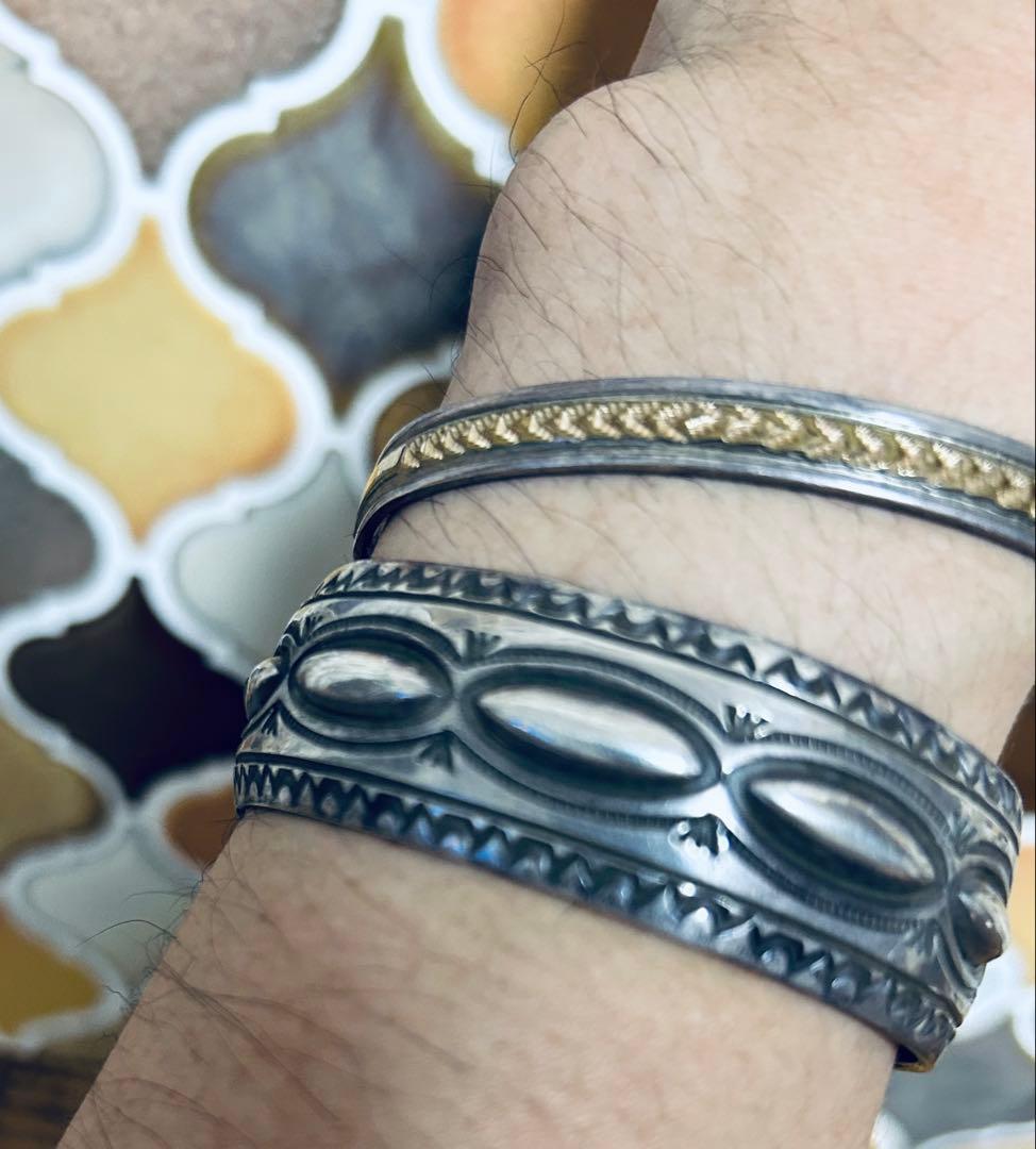 ナバホ　NAVAJO ビンテージ　バングル　シルバーブレスレット