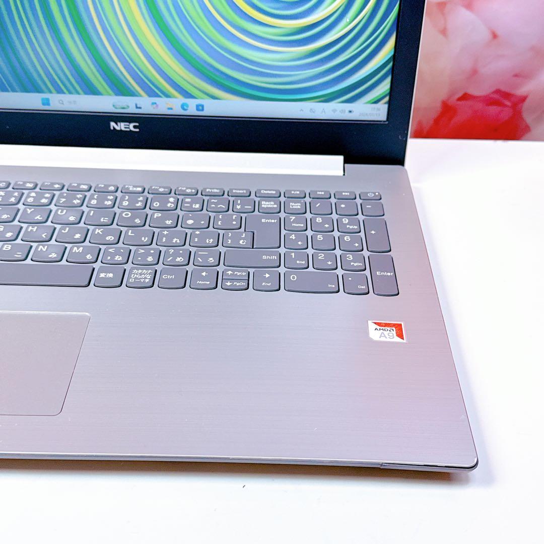 新品爆速SSD✨windows11✨カメラ✨ノートパソコン✨オフィス✨薄型✨
