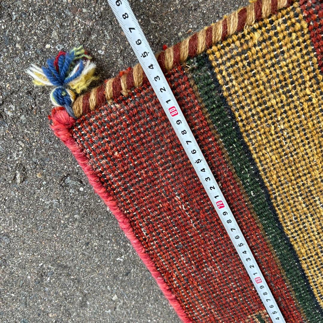 ギャッベ　玄関