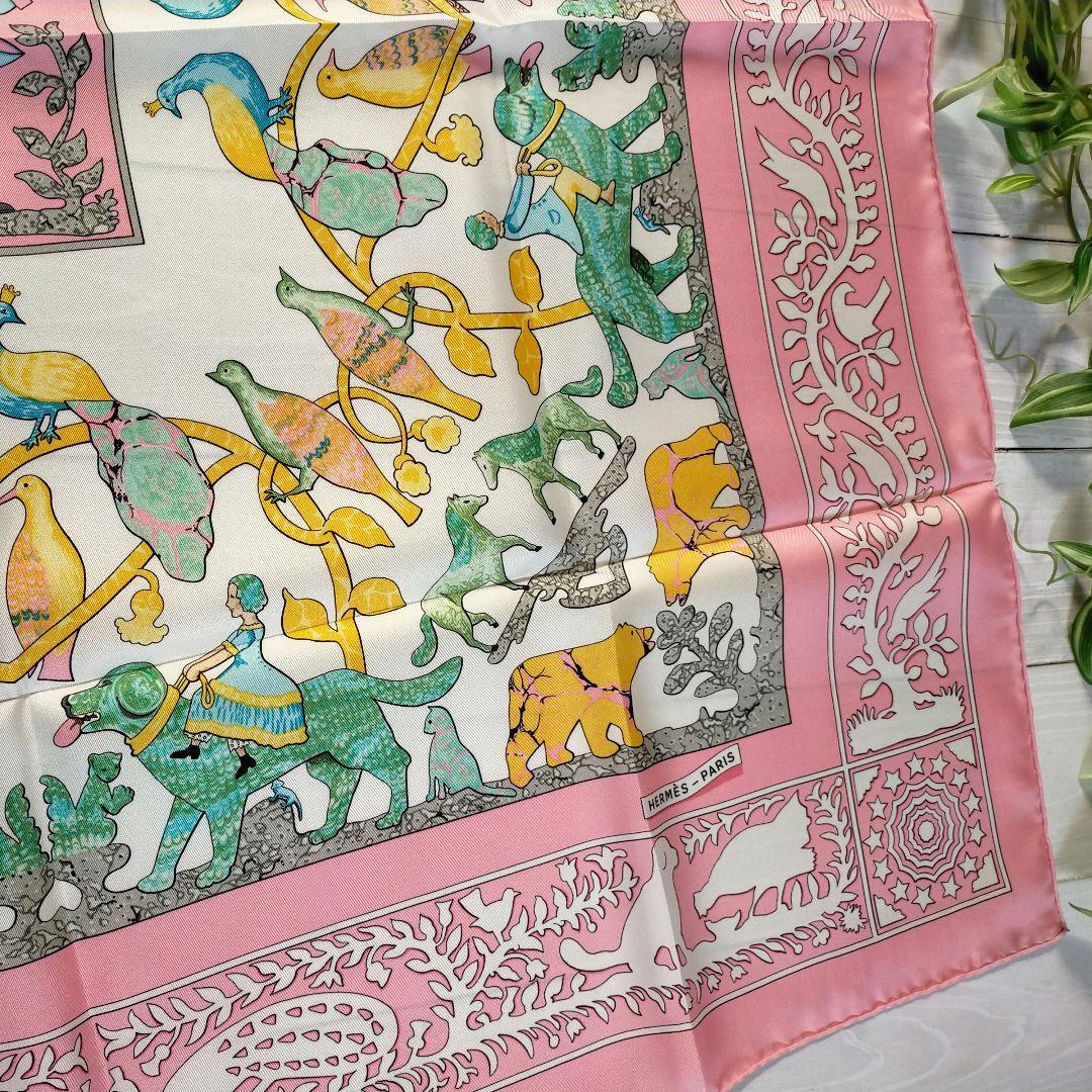 ☘️新品未使用 保存箱付☘️ HERMES カレ90　古き良きアメリカ　ピンク