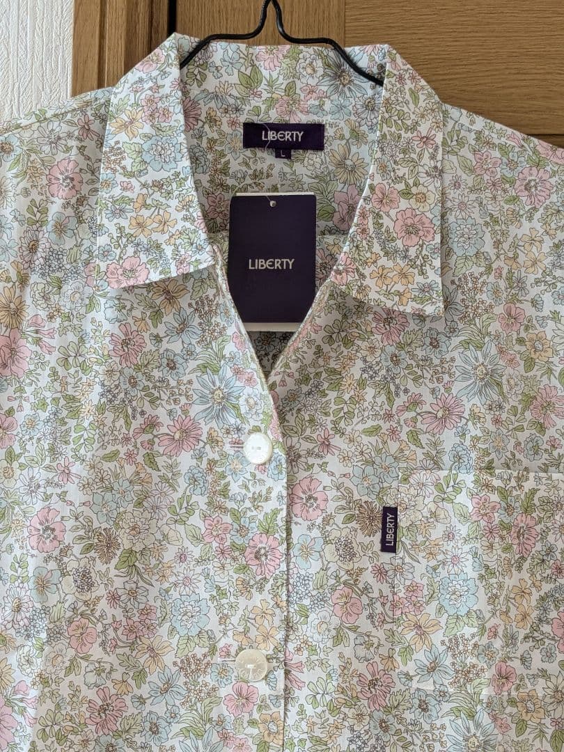 未使用タグ付き　LIBERTY　リバティ　パジャマ　Lサイズ　綿100%　日本製