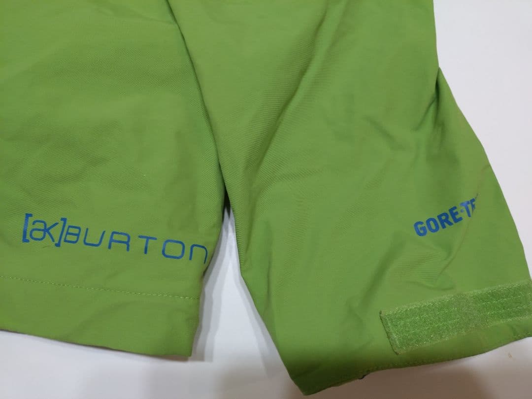 Burton ak　ゴアテックス　スノボーウェア　メンズ　Mサイズ