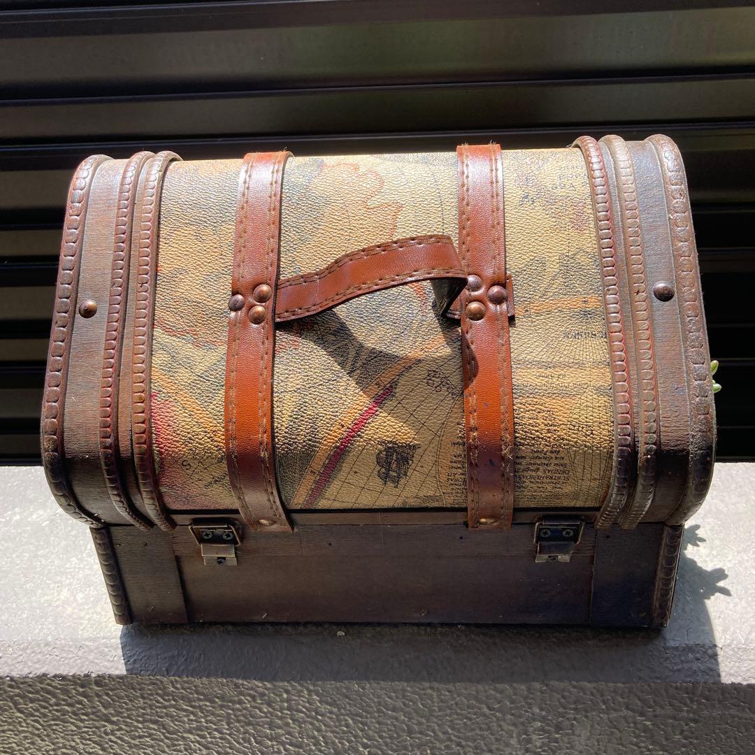 お花　寄せ植え　宝箱