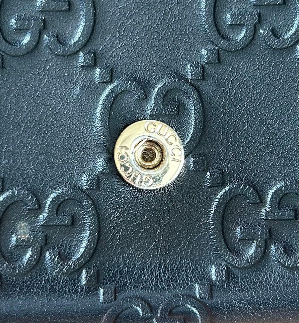 GUCCI ブラックレザー 長財布(直営店ショップカード付)