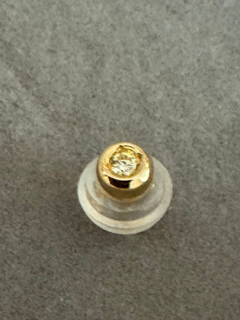 K18イエローゴールドダイヤモンドピアス