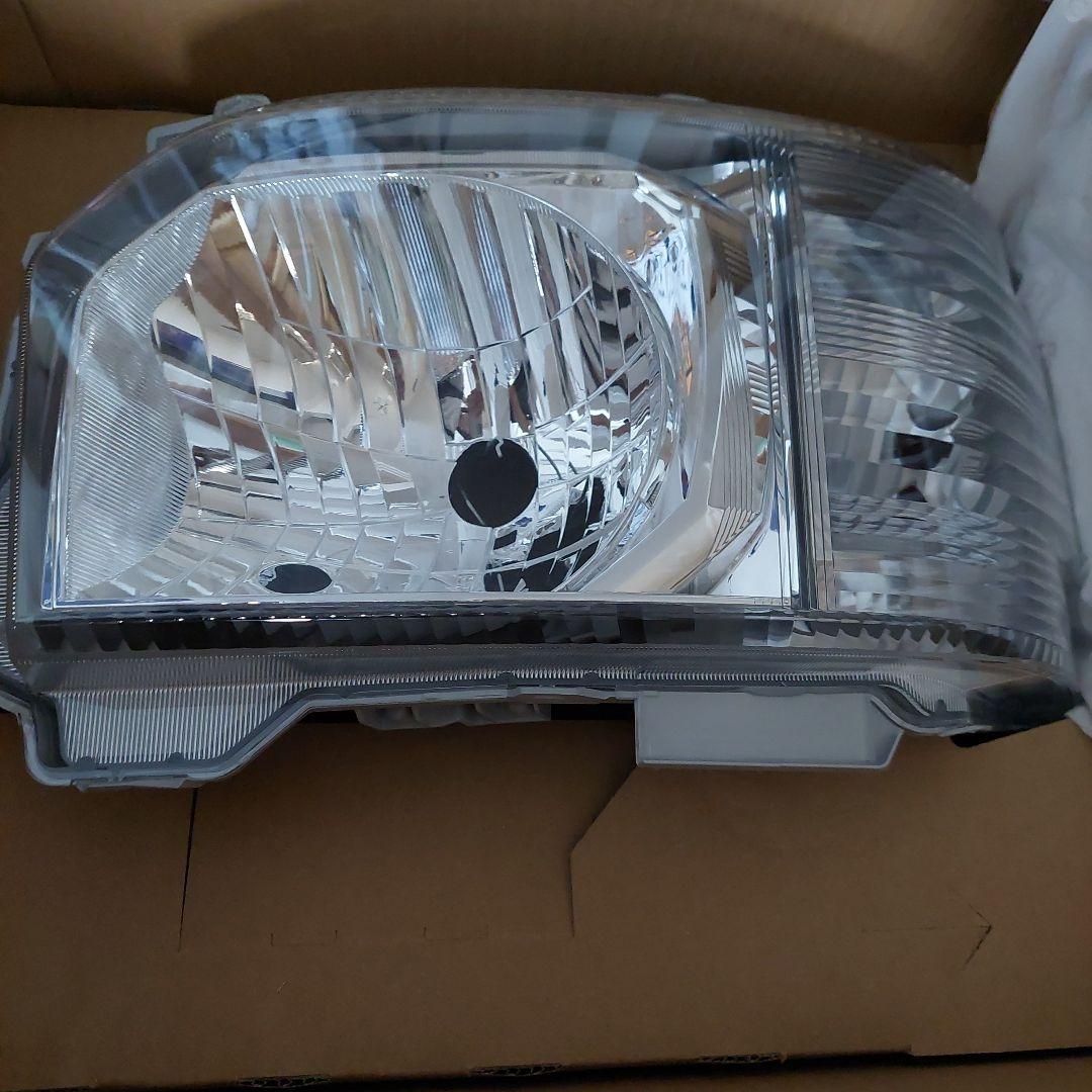 新品 レジアスエース CRF-TRH200 左 ヘッドランプユニット ASSY