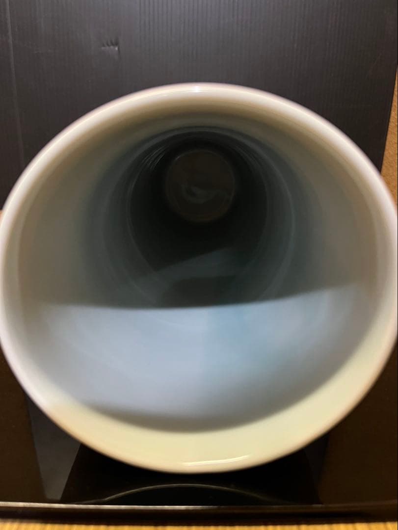 四代徳田八十吉　（順子）　青磁　花入