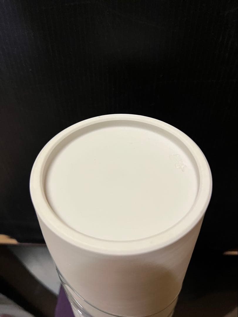 四代徳田八十吉　（順子）　青磁　花入