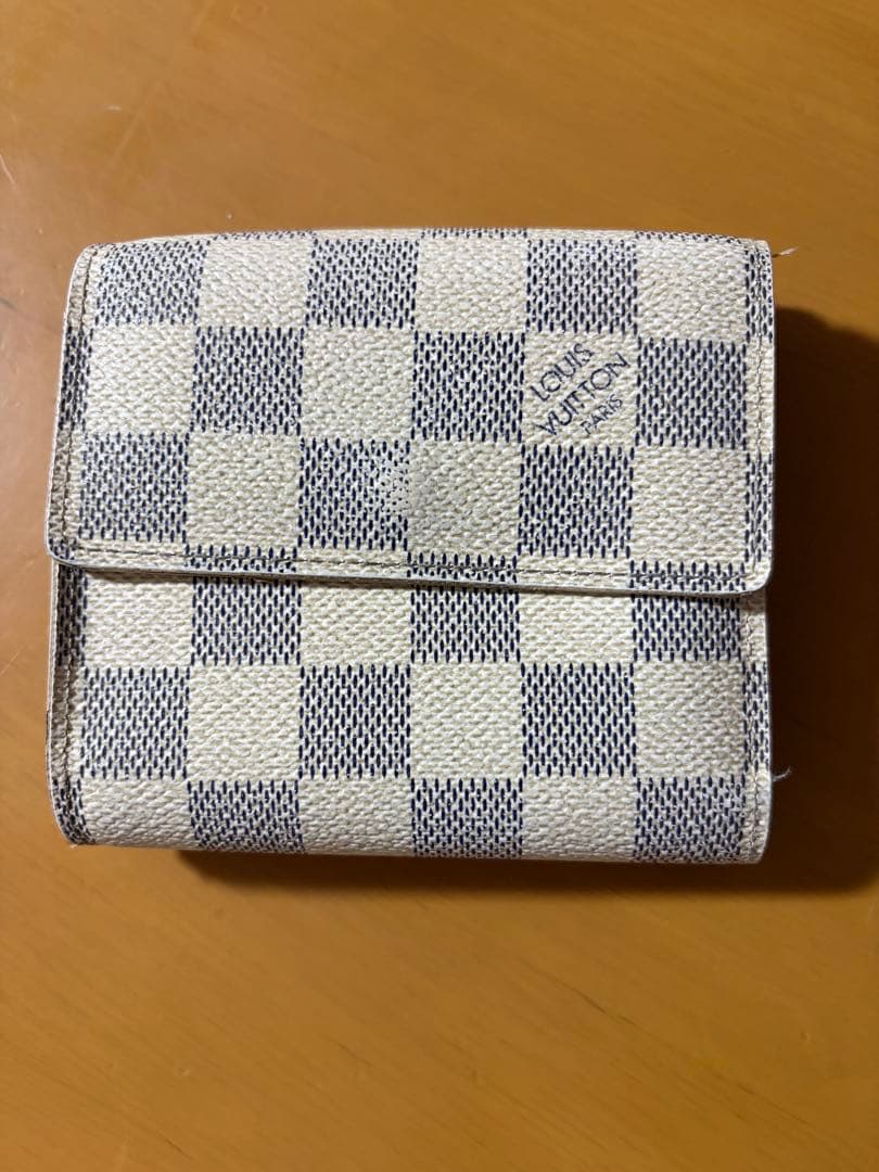 ルイヴィトン LOUIS VUITTON ダミエ　白 ホワイト　折り財布
