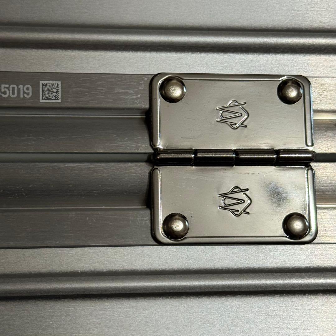 RIMOWA リモワ オリジナル キャビン プラス シルバー
